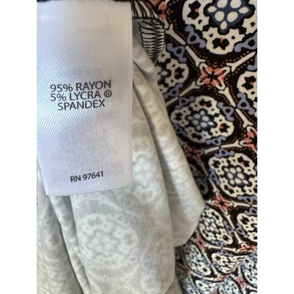 NWT J.Jill Wearever Collection Medallion Print Dress Size S ComfortCore EasyChic - Picture 6 of 6